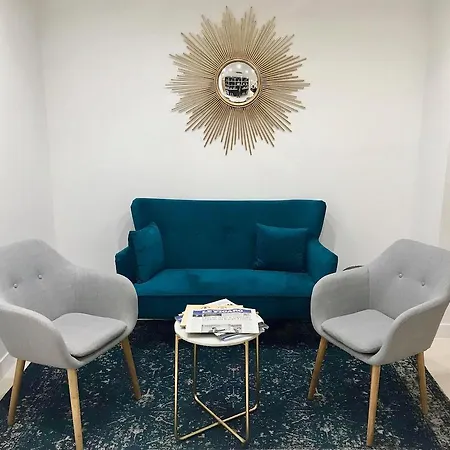 Hotel Palais De Chaillot 3*