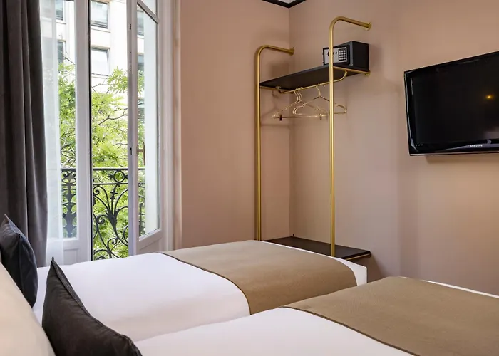 Palais De Chaillot Hotel Paris