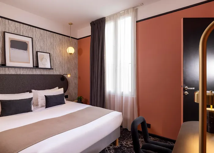 Palais De Chaillot 3*