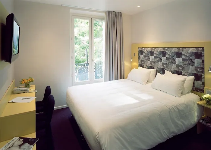 Palais De Chaillot 3*