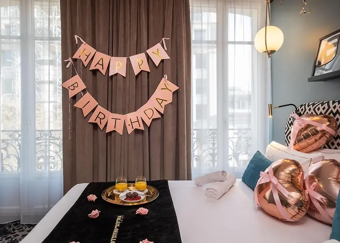 Palais De Chaillot 3*