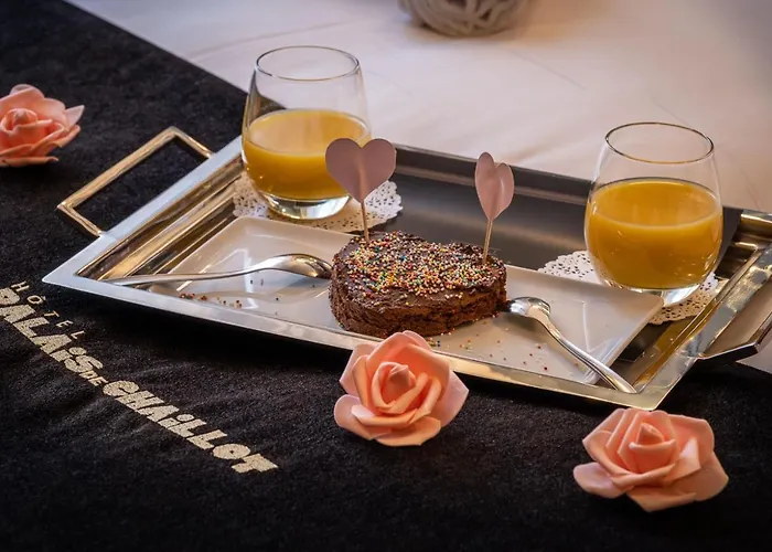 Palais De Chaillot Hotel