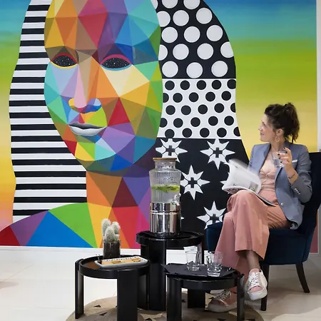 Palais De Chaillot 3*